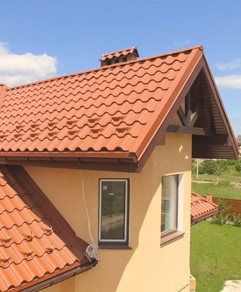 clay tile roofing Paramount